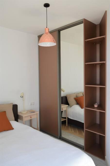 Luxury Apartment With A Balcony And View In Riga Old Town Екстериор снимка
